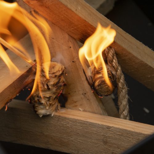 Faháncs csomag tűz és grill begyújtásához, 32 db-os